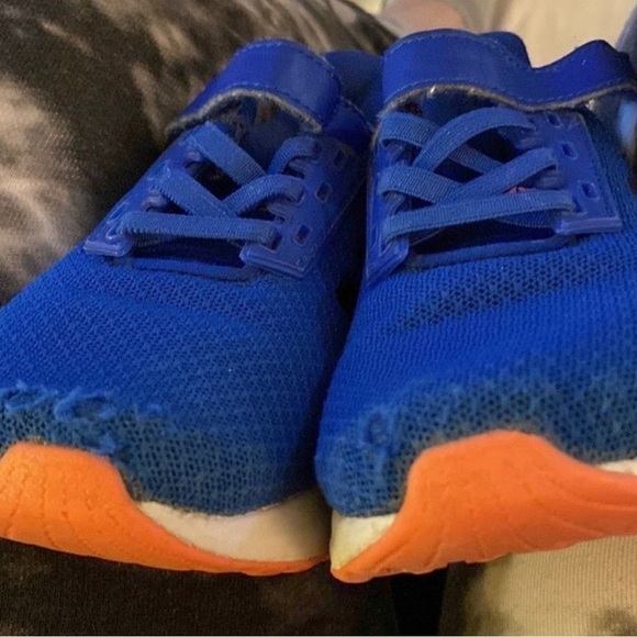 ADIDAS Pre Loved, Lots Of Wear Left. - Picture 2 of 5